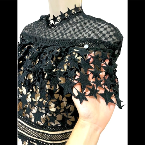 Star Cutout Dress - Picture 4 of 10